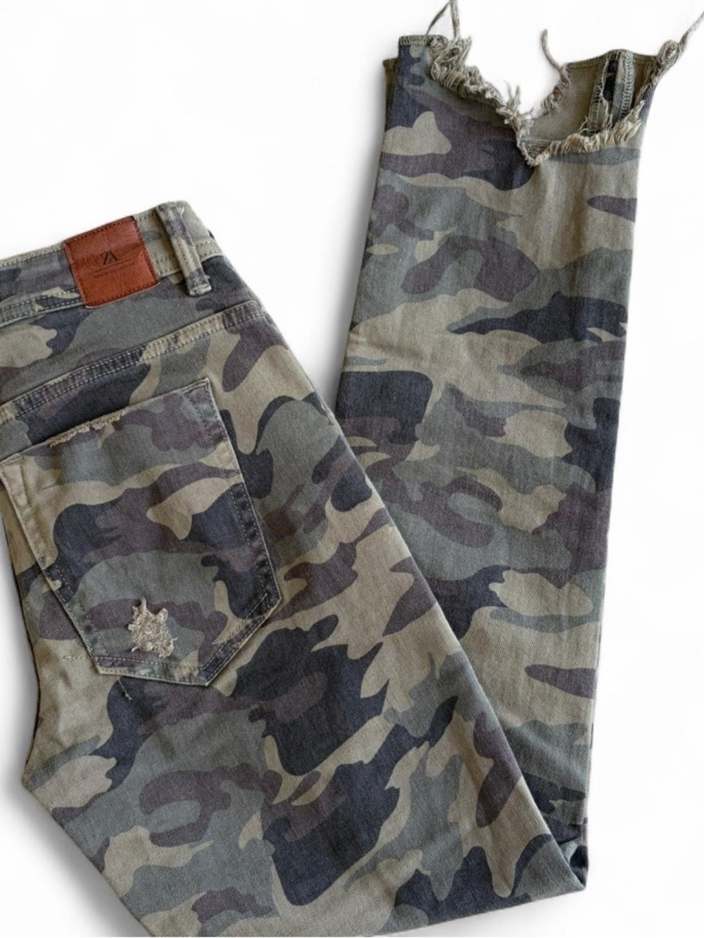 Zara Camo Distressed Skinny Jeans Women’s 00